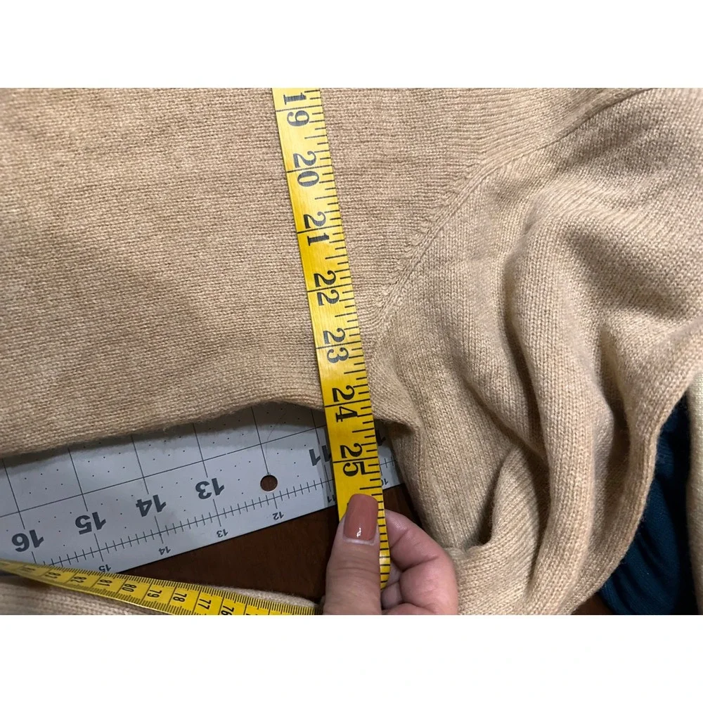 Polo Ralph Lauren Mens Tan V Neck‎ 100% Lambswool Sweater Size L